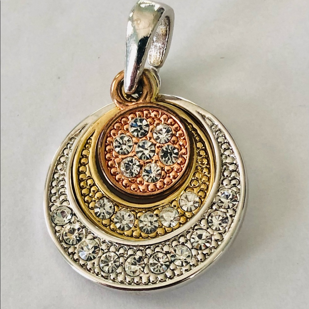 Rhinestone pendant